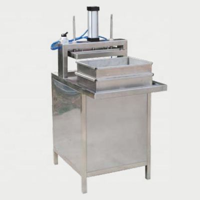 Grondstof Vers sojabonen Tofu Pneumatische vormmachine voor kleinschalige productie